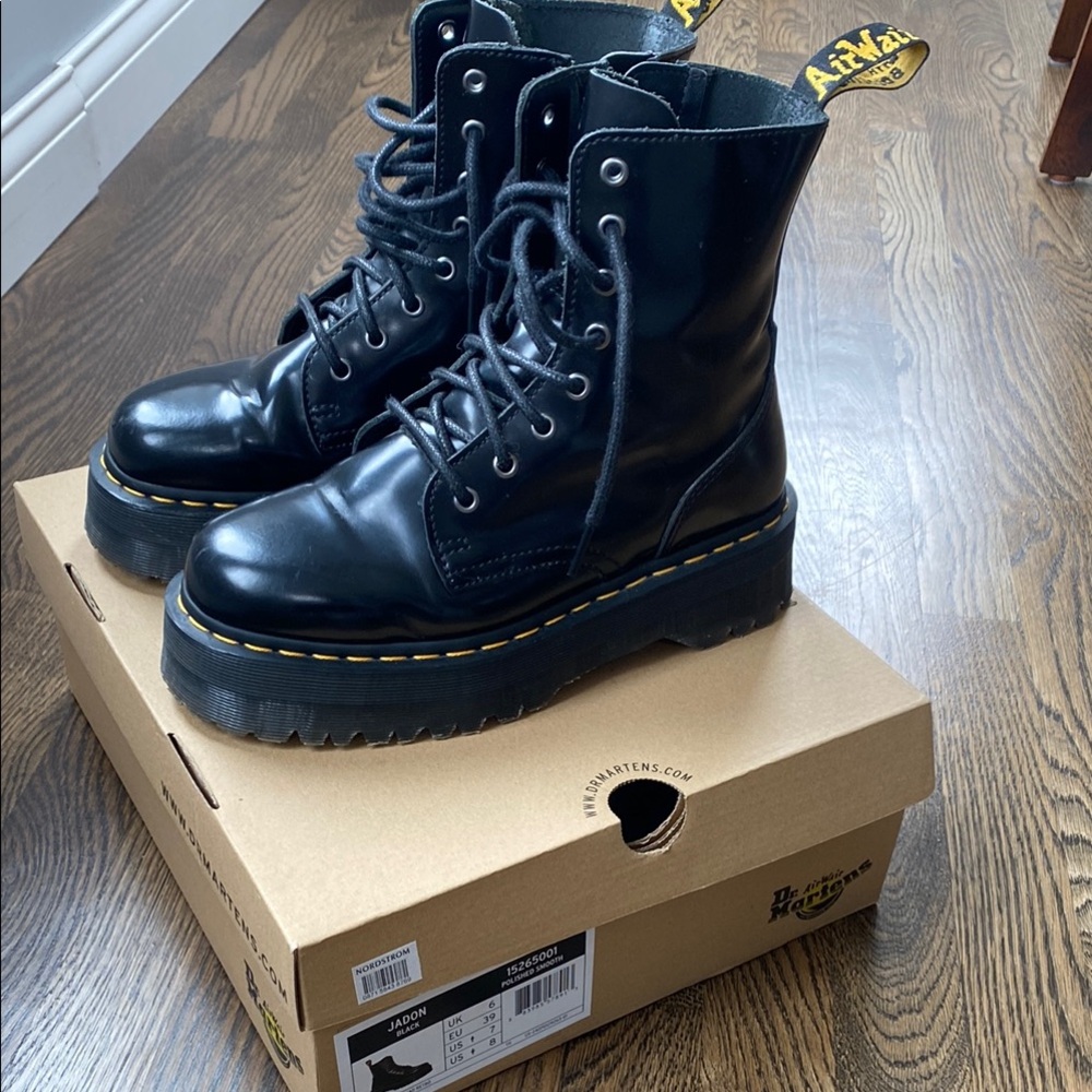 Dr. Martens Jadon Quad Retro Black Leather Boots UK6/US8